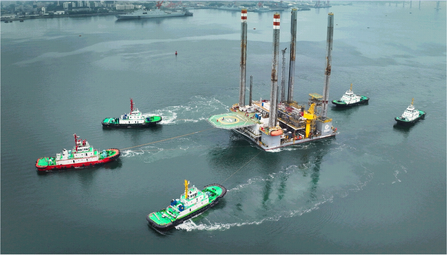 涠洲5-3油田开发项目海洋石油 165平台正式发运